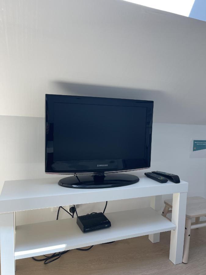 Cοcοοn Apartment Dinan Bagian luar foto
